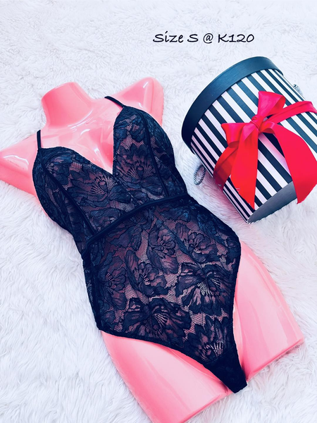 Lingerie noir