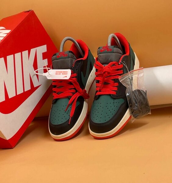 Jordan 1