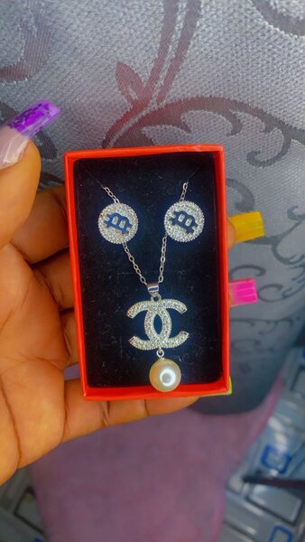 Necklace sets