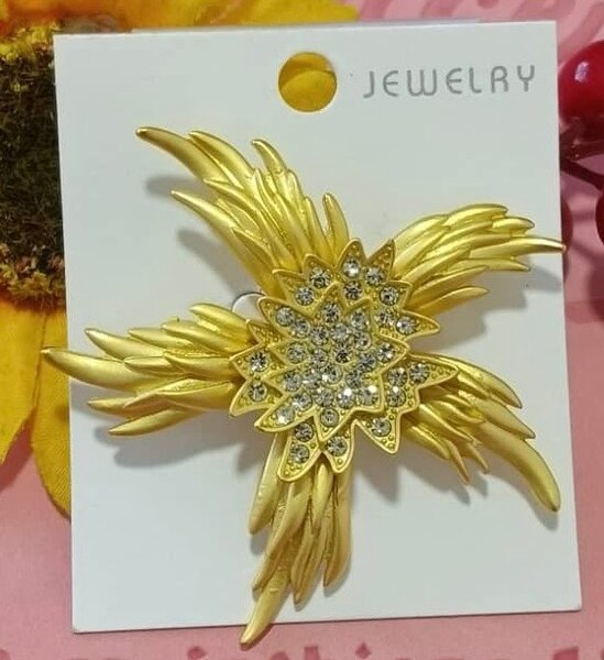 Broche