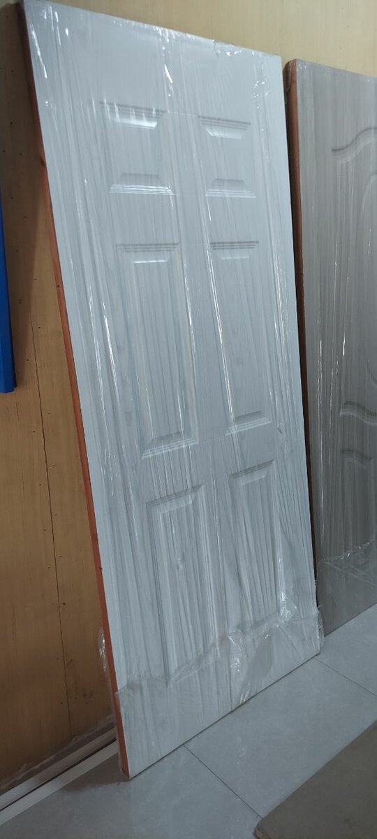 Entrance door