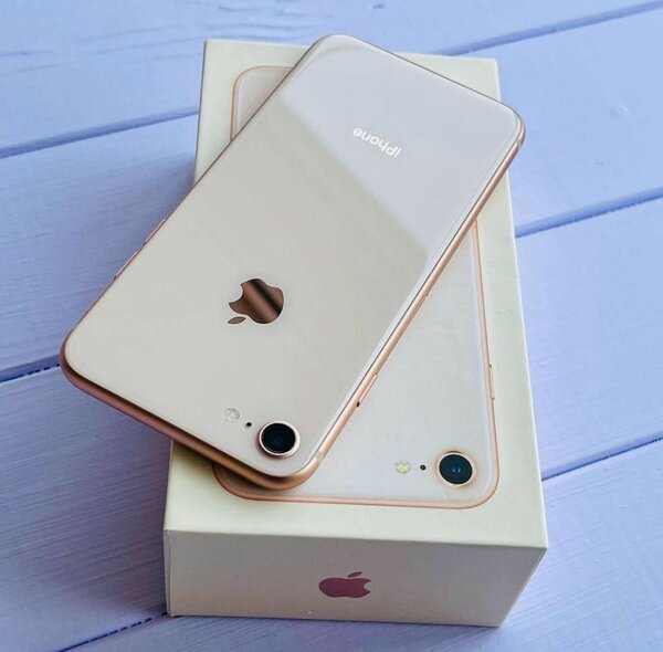 iPhone 8 simple