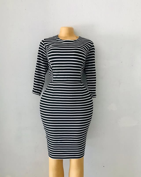 Robe noir blanc