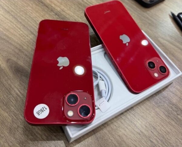 iPhone 13 factory unlocked