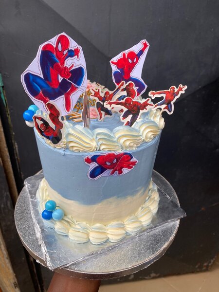 Gâteau Spiderman