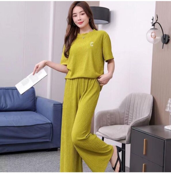 Top & down ladies fashion dress