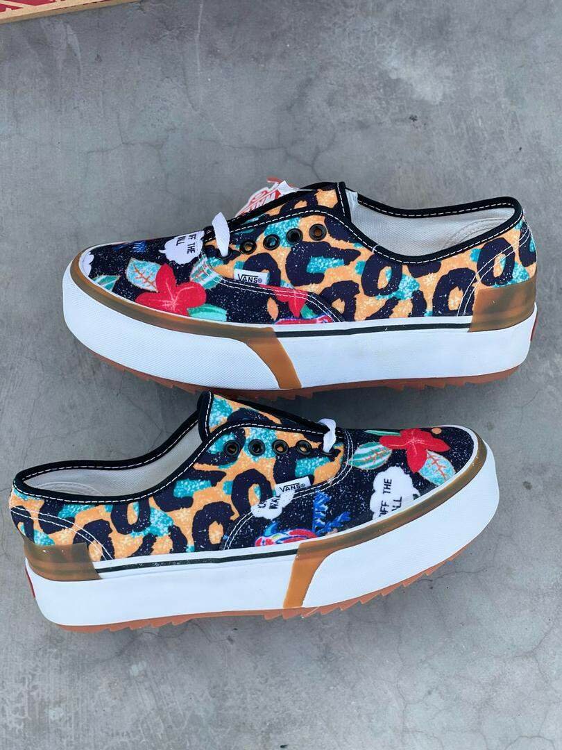 Van's