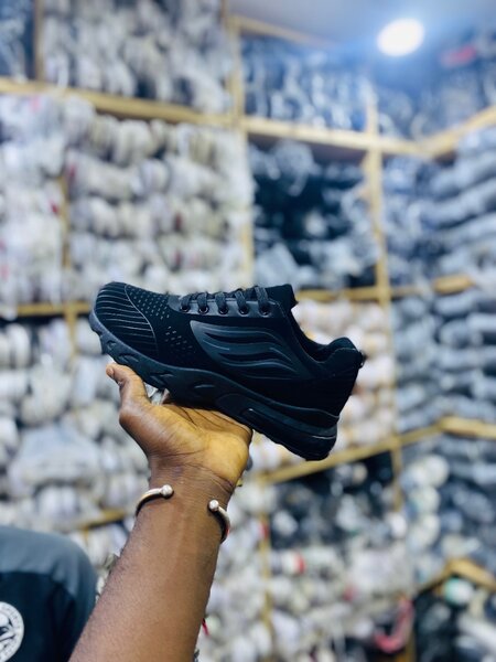 Chaussures de sport noires unisexe