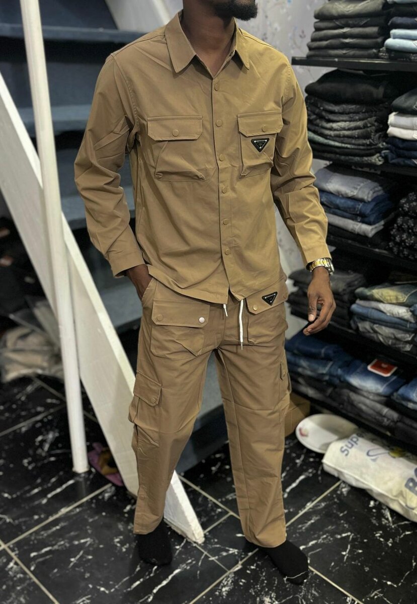 Ensemble utility homme