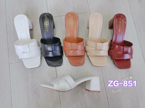 Slipper heels