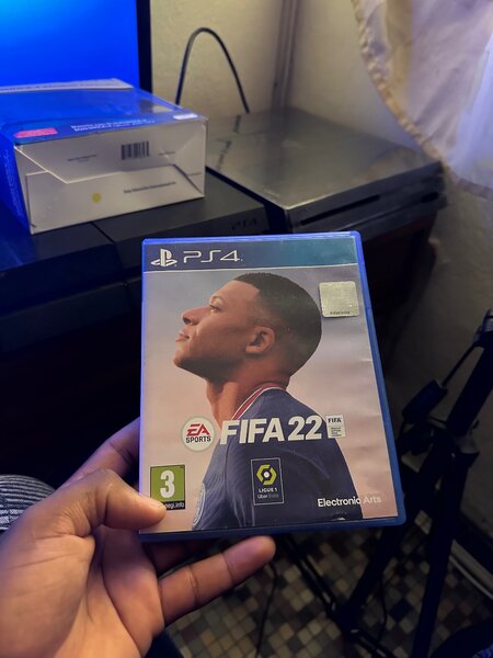 FIFA 22 pour PS4