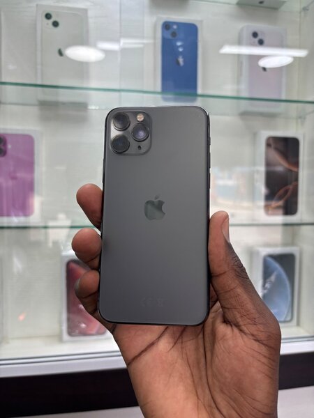 iPhone 11 Pro 64Go