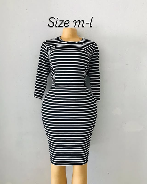 Robe noir blanc