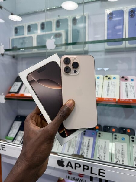 iPhone 16Pro Max Neuf 256GB