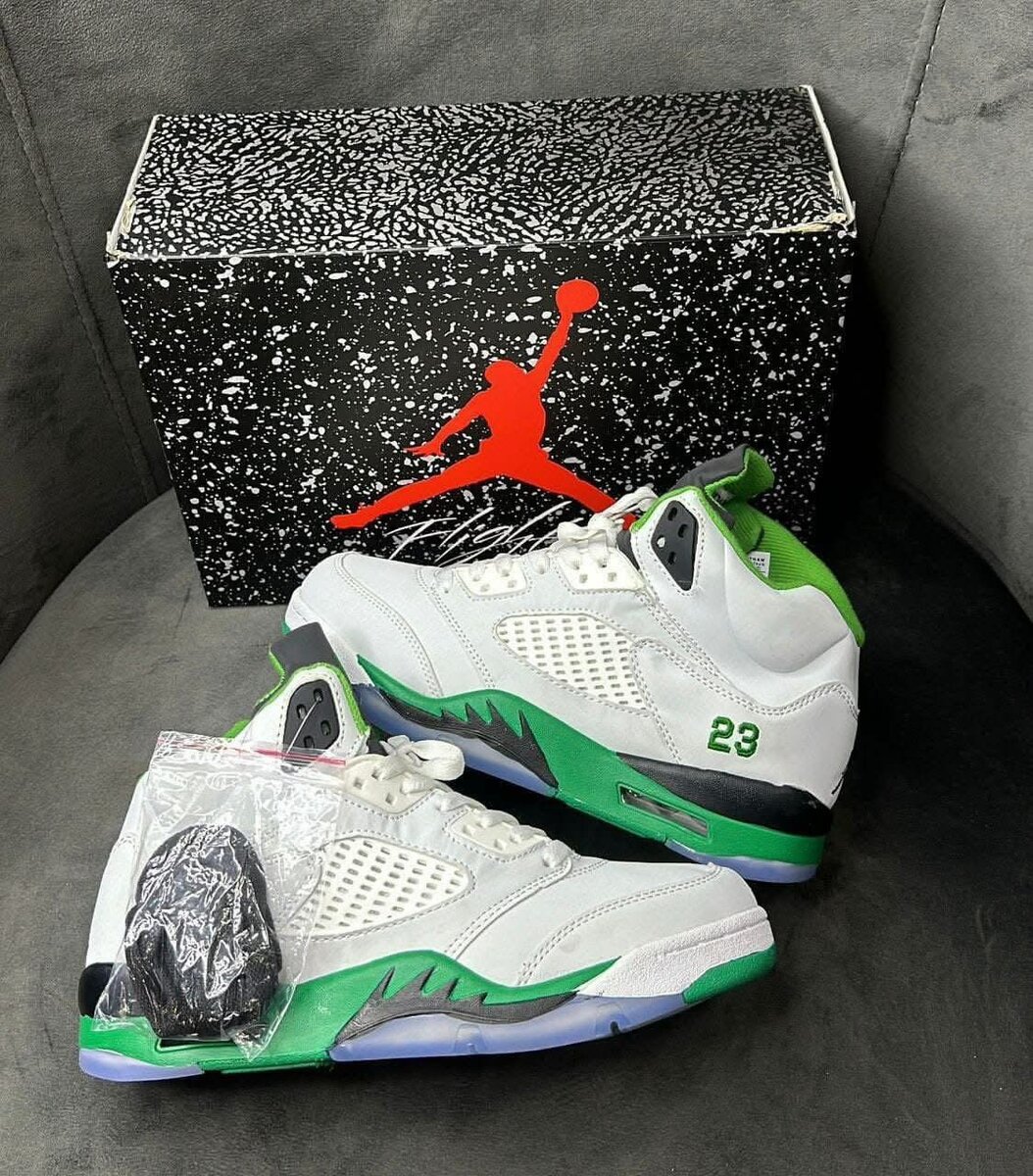 Chaussure Jordan disponible