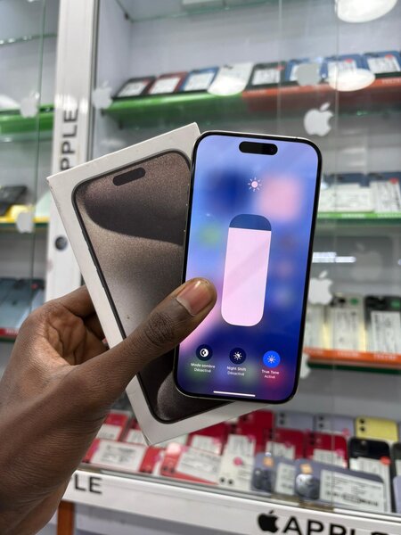 Iphone 15 pro 128giga