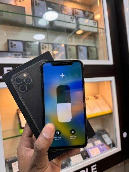 iPhone 11 Pro