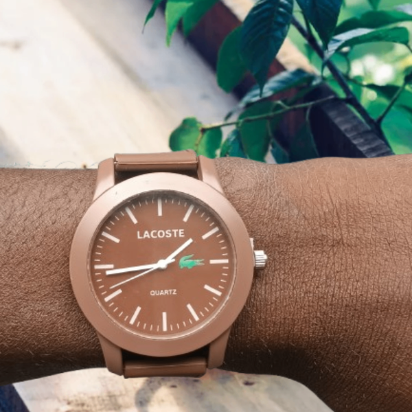 Montre Lacoste