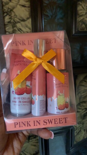 3 in 1 Pink in sweet mini perfume gift