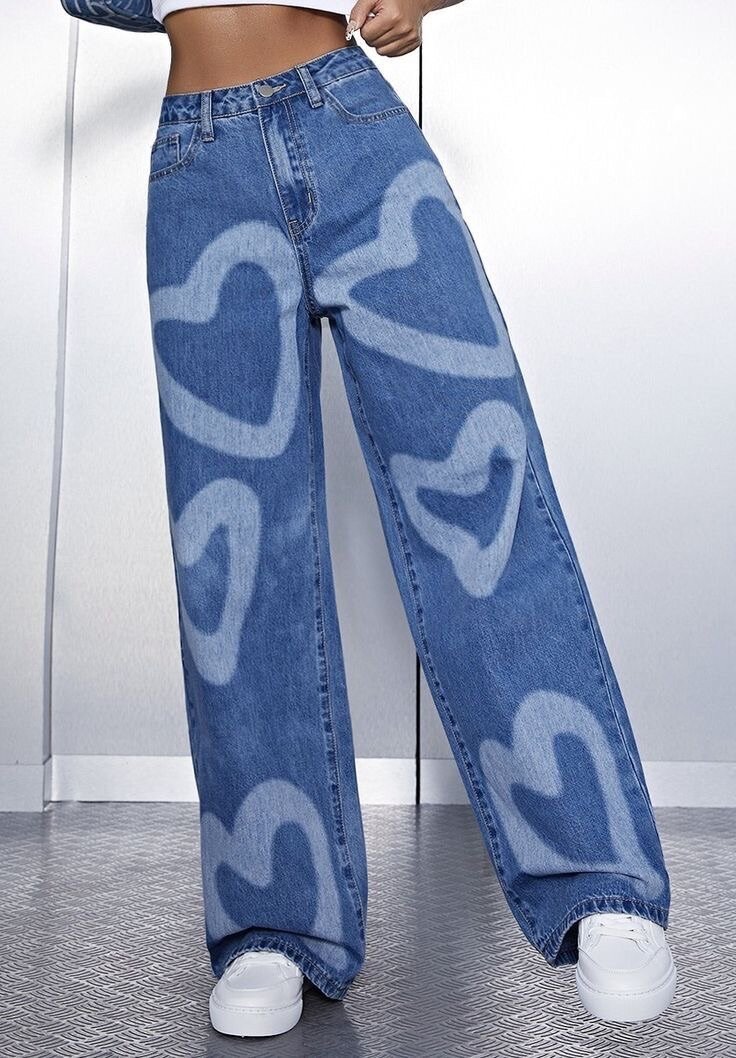 Jeans larges imprimés tendance