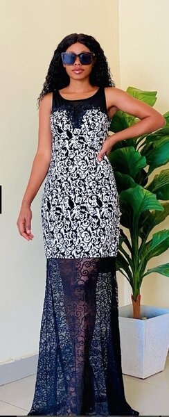 Elegant  dress m