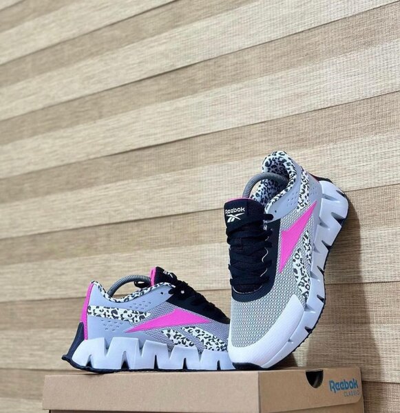 Reebok zig