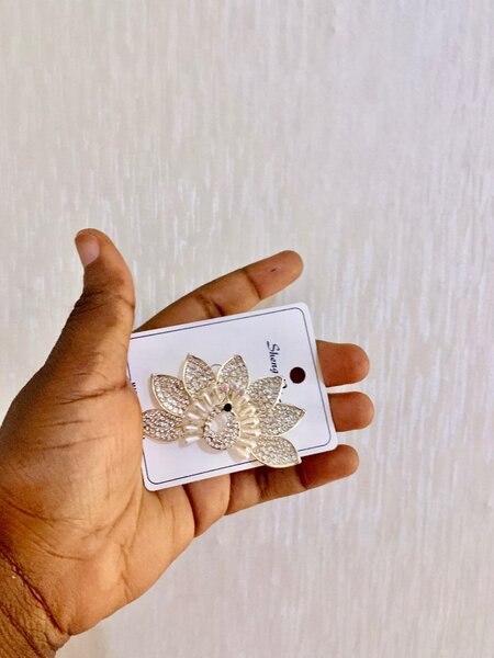 Brooch