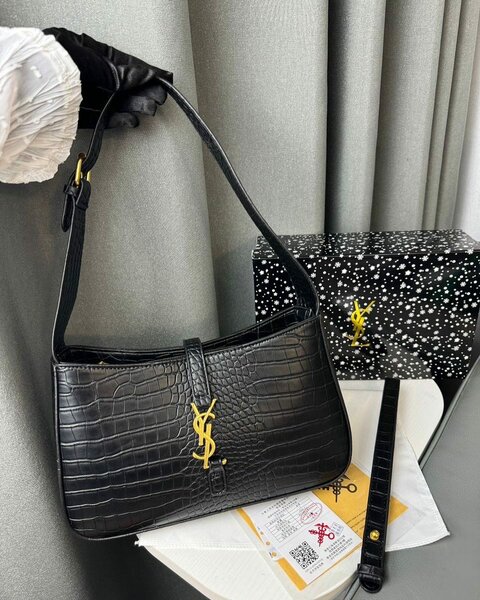 Ladies bag