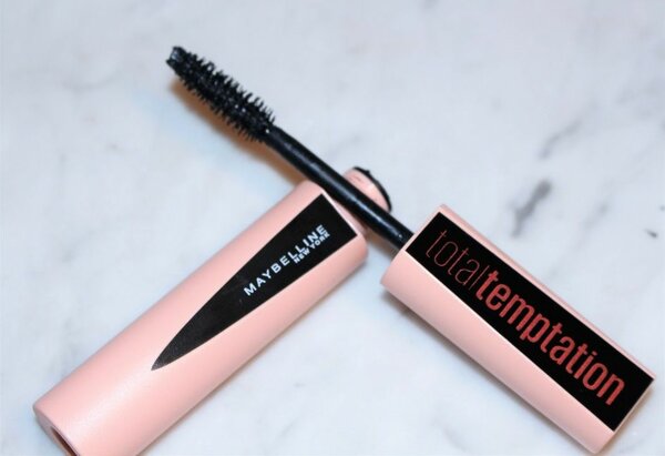 Total Temptation Mascara