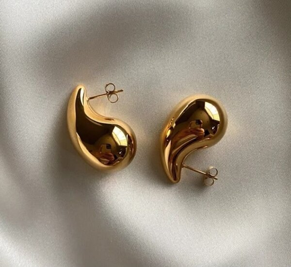 Boucles goutte deau