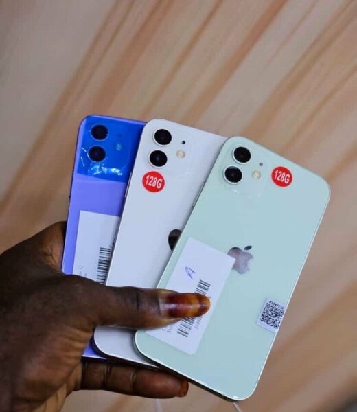 iPhone 12