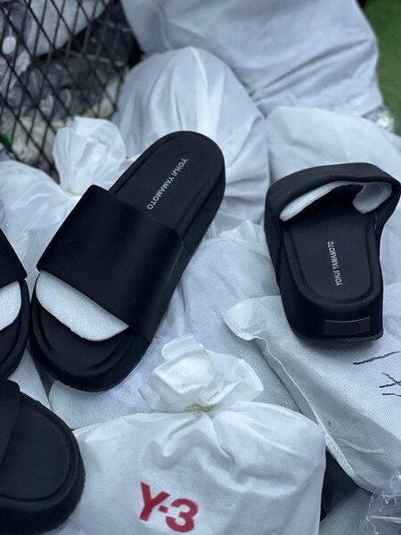 Flip sandals