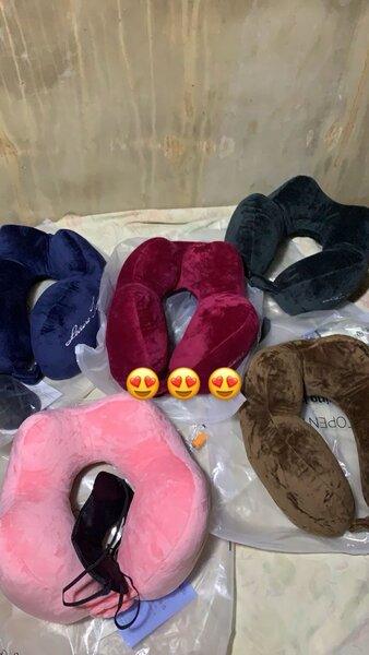 Neck pillow