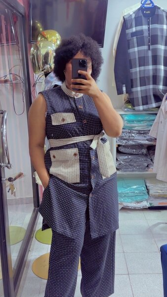 Ensembl élégante avec ceinture