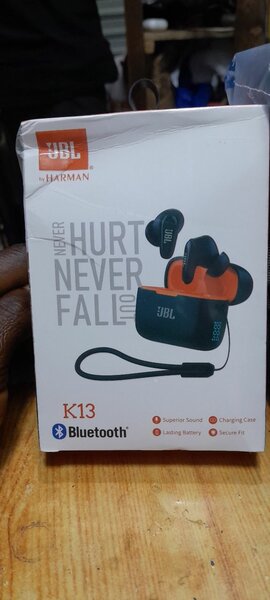 JBL K13 Wireless Earbuds