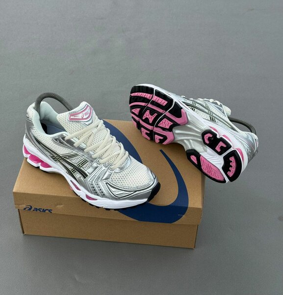Sneakers de course élégantes