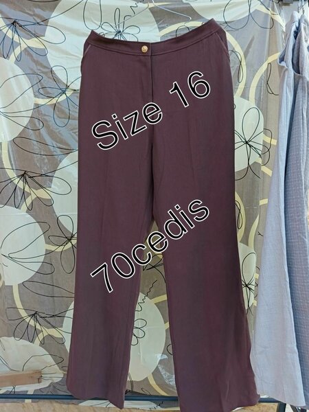 Material Trousers