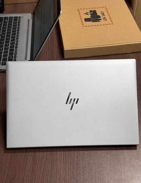 HP Laptop 14" Core i5