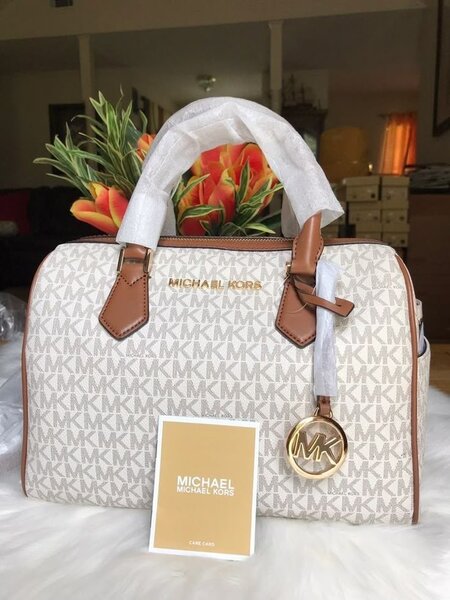 Ladies bags