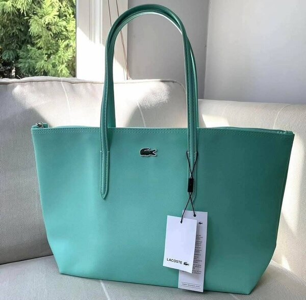 Sac Lacoste