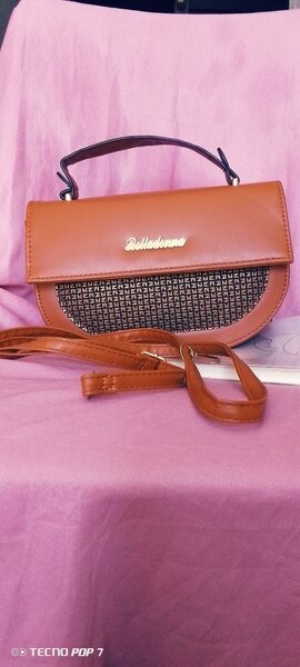 Sac à main élégant femme