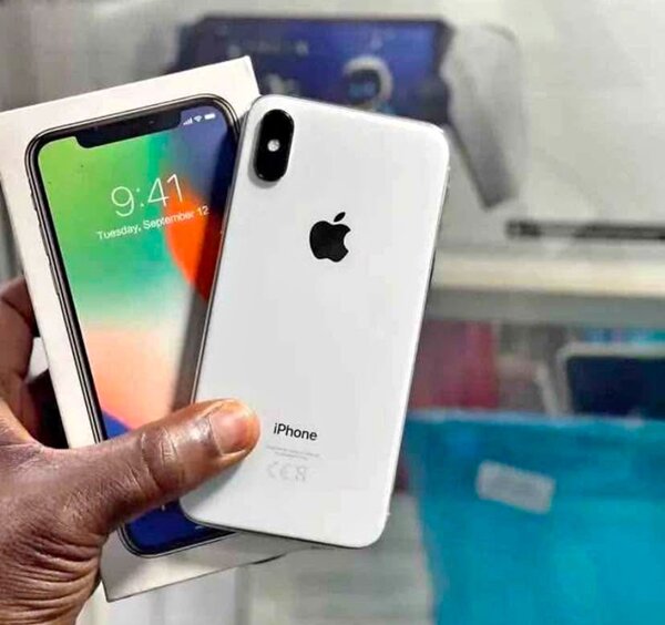 iPhone X