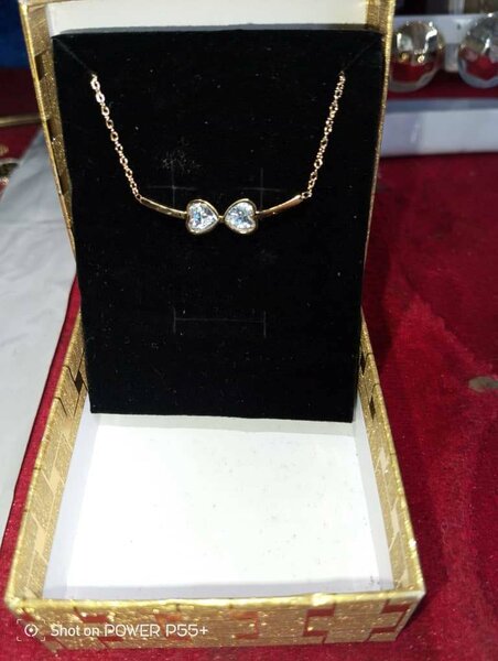 Chaine avec pendentif