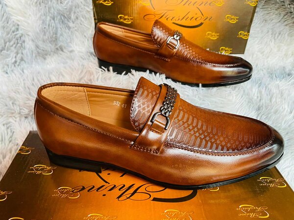 Mens’s boots