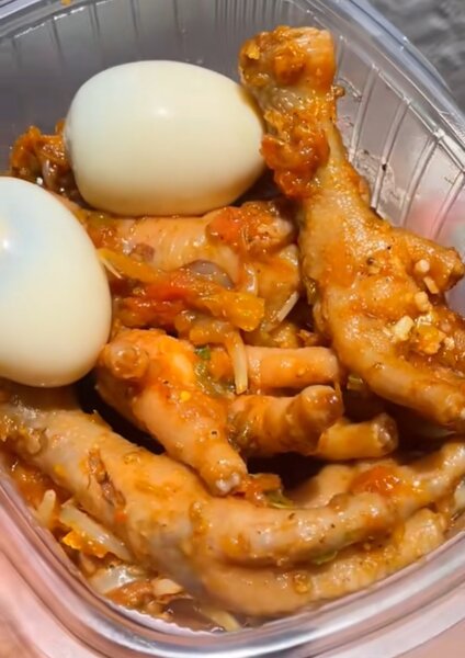Pattes de poulet