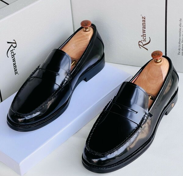 Mens Easy wear shoe