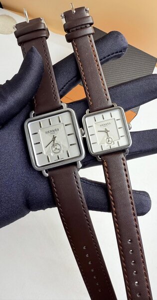 Montres à bracelet élégantes