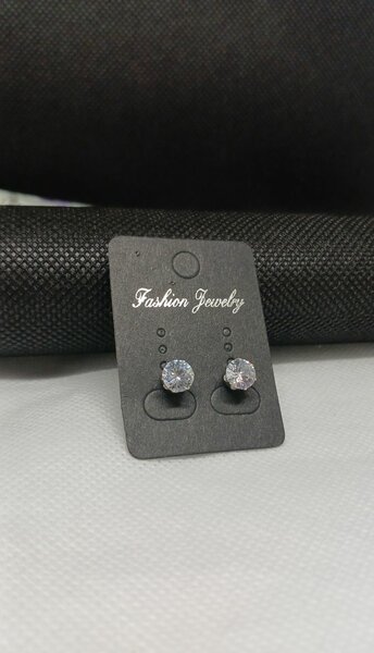 Magnetic earrings