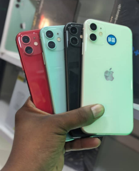 iPhone 11