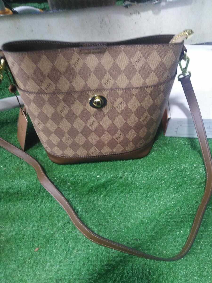 Sac Amain